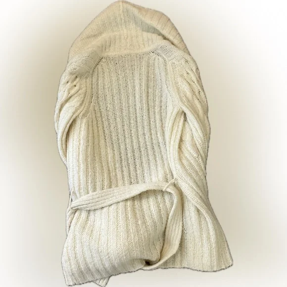 Express Cream Cable Knit Cardigan - size Medium - Picture 2 of 3